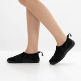 Calzado acuático antideslizante y ajustable para adulto