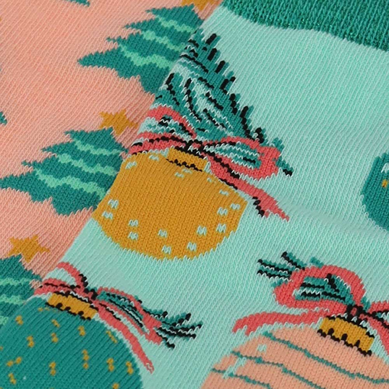 Bola de Navidad con 2 pares de Calcetines para Mujer