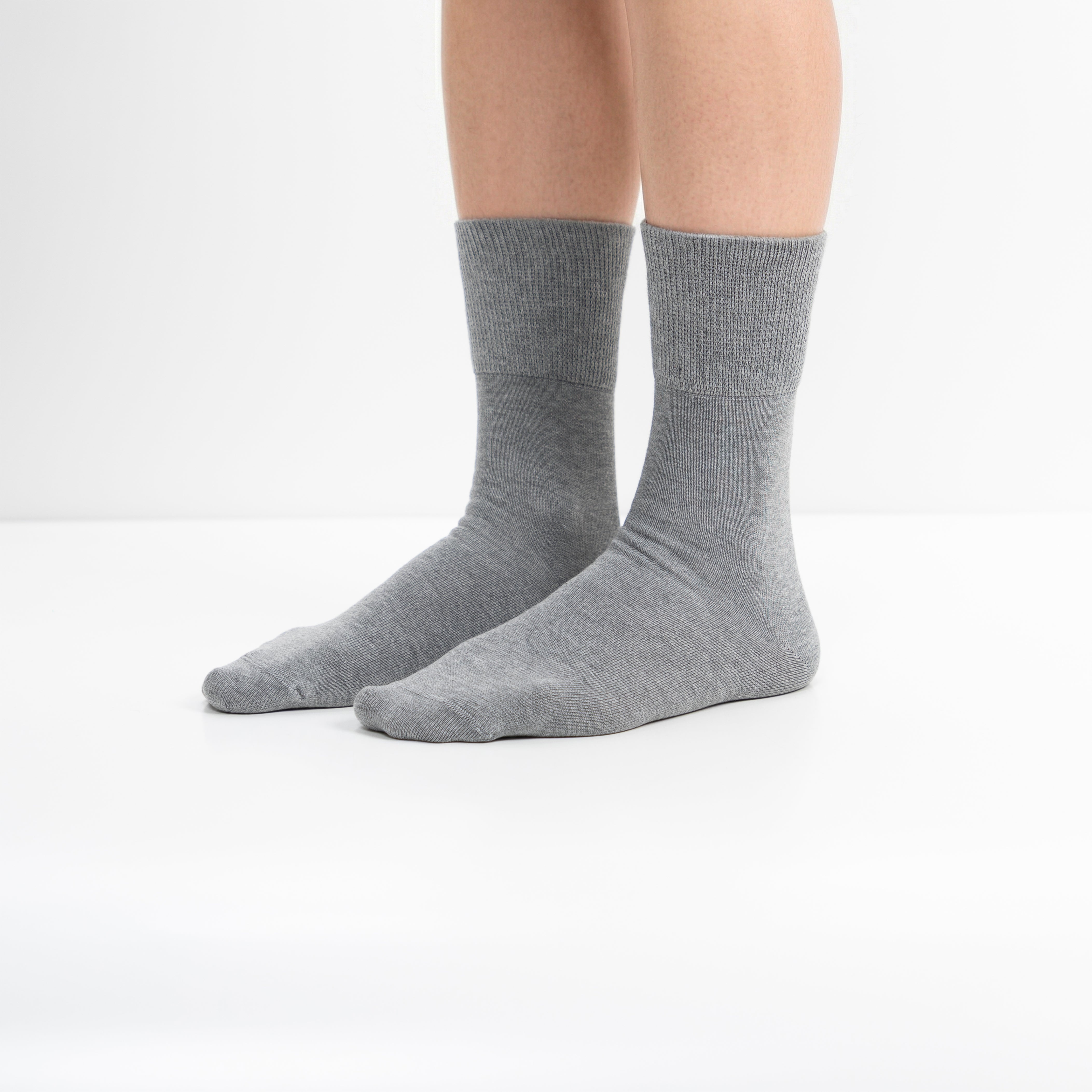 Calcetines “Silk Touch” • Para Diabéticos • Anti-Press • Bambú • Pack 3 • Gris Medio