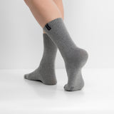 Calcetines “Elite Crew” • Comodidad y Resistencia • Algodón Superior • Pack 2 Pares • Gris