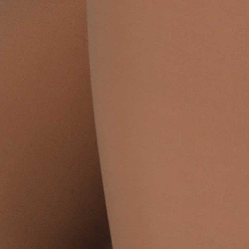 Collants térmicos Sarlini para mulher, forrados a polar e com efeito semi-transparente. Confortáveis, elegantes e ideais para usar com saias ou vestidos no inverno.