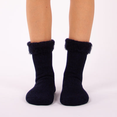 Meias térmicas HeatKeeper para frio intenso, pés secos e confortáveis, ideais para trekking, outdoor, esqui e aventuras em clima extremo.