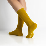Meias clássicas caneladas para mulher, em fibra de bambu, multi cor rosa, amarelo e roxo. Meias frescas e suaves.