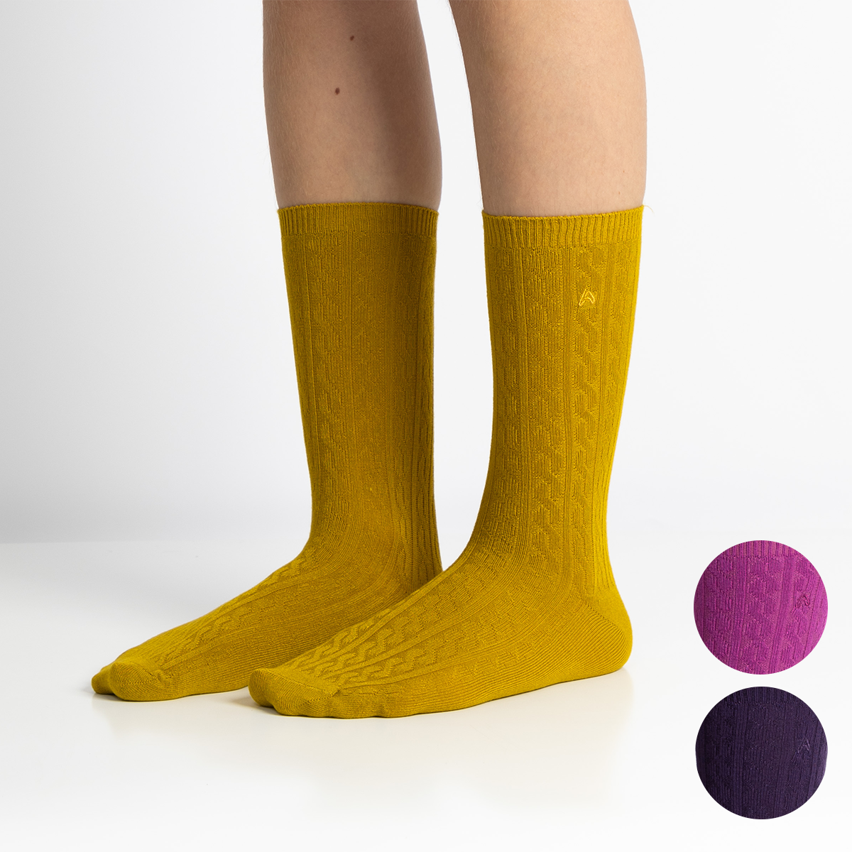Meias clássicas caneladas para mulher, em fibra de bambu, multi cor rosa, amarelo e roxo. Meias frescas e suaves.