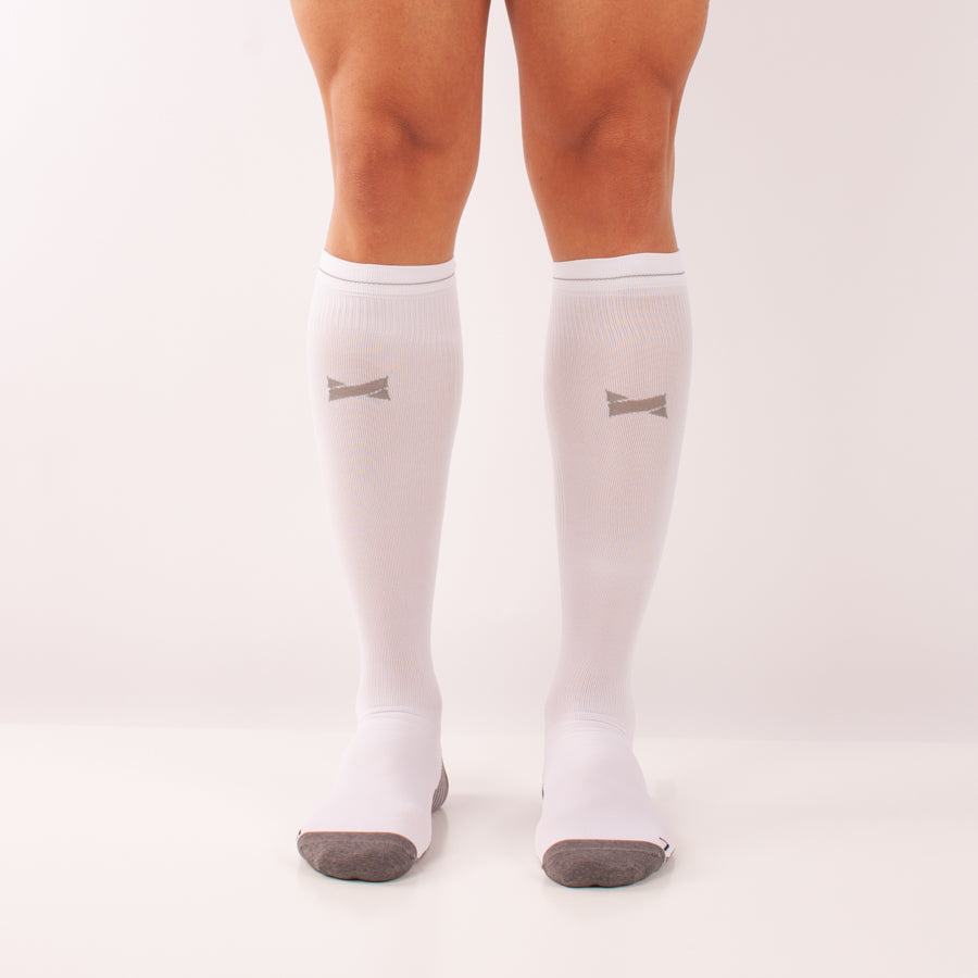 Meias de compressão, para desporto e para descanso, em branco